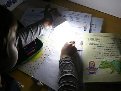 Обстрелы и непогода оставили без света населенные пункты Николаевской области, - Минэнерго