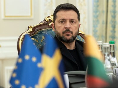 Зеленский: Трамп не может договориться с Путиным и обвиняет меня