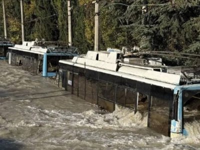 Чрезвычайная ситуация в Ялте: самое важное из эпицентра шторма