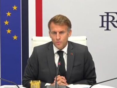  «Сейчас не время для протестов»: Макрон анонсировал запрет демонстраций 
