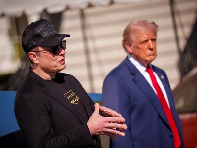 Трамп лично попросил Маска снять ограничения со Starlink для Украины