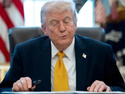 Трамп обвинил Иран в попытках искусственно поднять цены на нефть перед выборами в США
