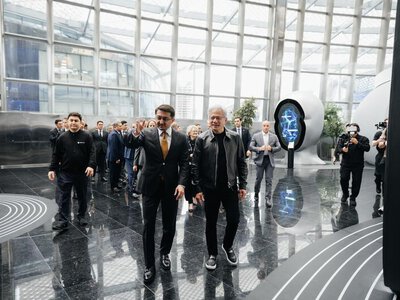 Основатель и CEO NVIDIA впервые в Астане: Дженсен Хуанг познакомился с AI-экосистемой Казахстана