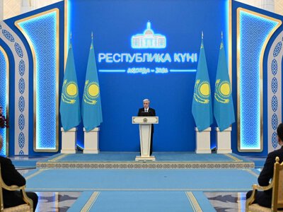 День возрождения традиций государственности в Великой степи – Президент поздравил казахстанцев с Днём Республики 