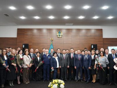 В МСХ РК прошло торжественное мероприятие, посвященное Дню Республики