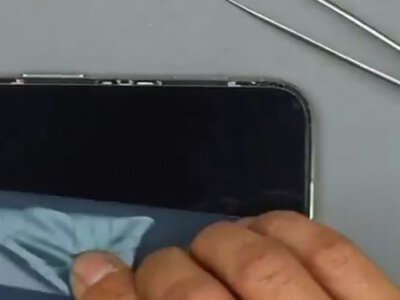 Журналисты показали, как выглядит самый дорогой iPhone изнутри