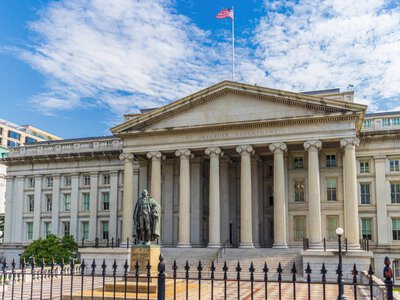 Мінфін США запропонував розширити обмеження технологічних інвестицій у Китай і Росію