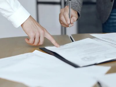 Завещание в 2026 году: сколько придется заплатить нотариусу и на чем можно сэкономить