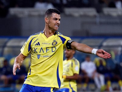 Ronaldo karyerasının 982-ci qolunu bu komandaya vurdu