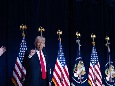 Трамп пообещал заняться Кубой на обратном пути из Ирана
