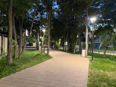  В Алматы в микрорайоне Шанырак-1 открыли новый сквер 