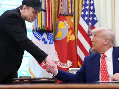  США неоднократно просили Маска ограничивать Starlink в одних странах и включать в других – СМИ 