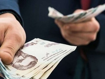 Деньги для семей с низким доходом: как оформить базовое пособие онлайн
