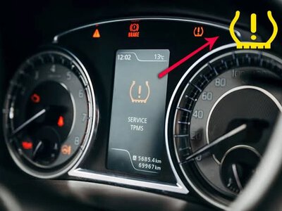 Горит значок давления в шинах при нормальном давлении: главные причины и что делать