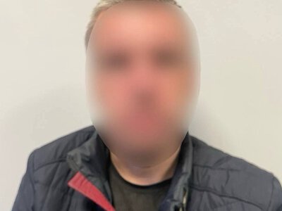 Забрал 5000 гривен прямо на глазах у пассажиров: в Броварах ограбили водителя маршрутки