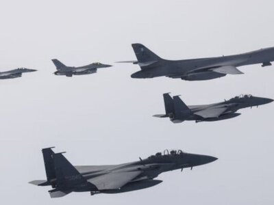 Истребители США перехватили самолет возле резиденции Трампа во Флориде 