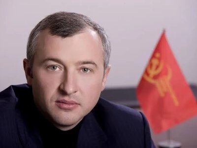 Побег в Москву, миллионы и 10-метровый забор в Буче: куда исчез экс-глава таможни Калетник