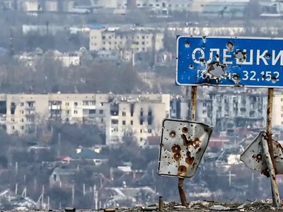 Зеленский рассказал подробности гуманитарной миссии в Олешках и предупредил о планах россиян