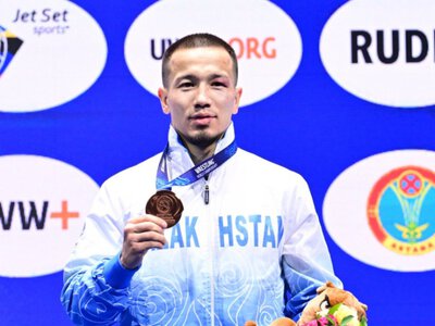  Айдос Султангали завоевал бронзу чемпионата мира по борьбе в Астане 