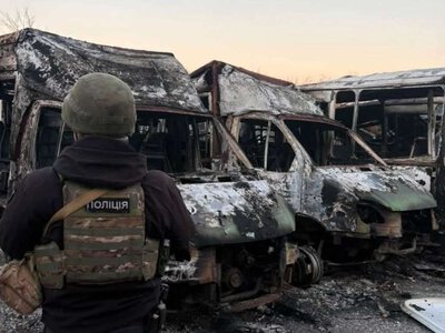 В Славянске горели автобусы и повреждена коммунальная техника: последствия атак
