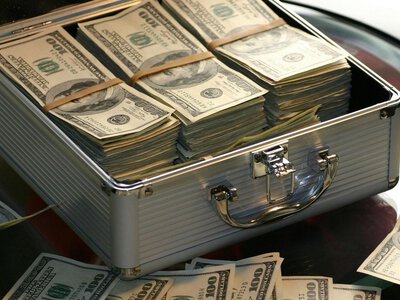 Один украинец владеет 5 889 компаниями: кто стал рекордсменом среди владельцев бизнеса
