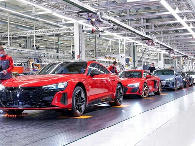 Немецкий автопроизводитель Audi вложит $4 млрд в первый завод в США на фоне тарифов Трампа 