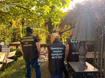 В Одесской области будут судить мужчину за попытку продать группу инвалидности за 12 000 долларов