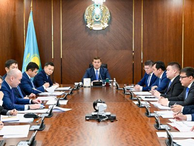  Перегруженные фуры разрушают дороги: в правительстве потребовали усилить контроль 
