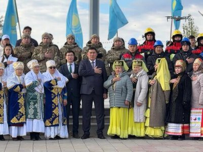 В Шахтинске состоялось торжественное исполнение Государственного гимна Республики Казахстан
