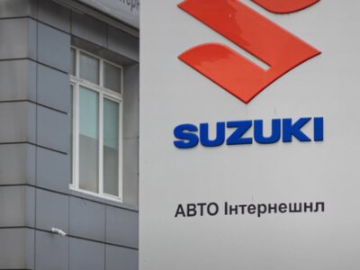 Ночная атака на Киев: автосалоны Suzuki на Подоле получили повреждения и приостановили работу