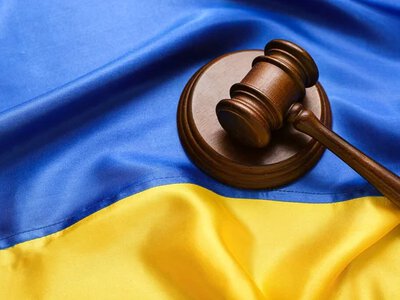 В Киеве 34-летний мужчина получил 13 лет лишения свободы за изнасилование 10-летней дочери