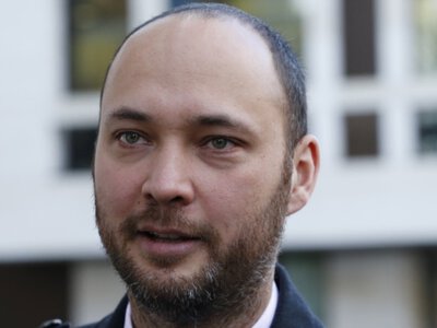 Жапаров заявил, что Бакиевы не смогут беспрепятственно вернуться в Кыргызстан