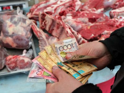 Минимальную зарплату в Казахстане повысят до 100 тысяч тенге с 2027 года