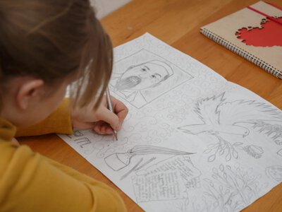  Детских домов все меньше: что происходит с сиротами и усыновлением в Казахстане 