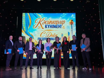 В САРАНИ ПРОШЛО ТОРЖЕСТВЕННОЕ МЕРОПРИЯТИЕ, ПОСВЯЩЁННОЕ ДНЮ ПРЕДПРИНИМАТЕЛЯ
