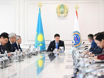 Дархан Сатыбалды поручил усилить контроль за реализацией инфраструктурных проектов Алматы