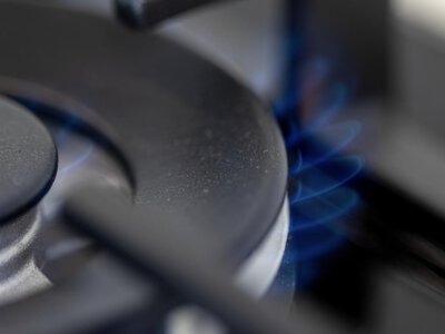  Газа добывают много, но потребление растет: в Казахстане построят четыре новых завода 