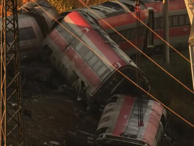  В Испании объявили траур после столкновения поездов 