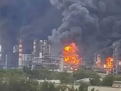 Украина приостановила удары по российским НПЗ после давления Трампа, — WSJ