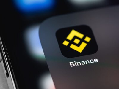 Binance ограбили на $6,3 млрд. Что теперь делать с монетами на бирже