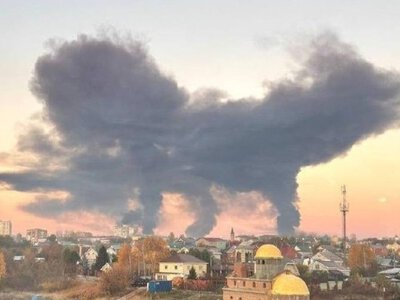 Пожары на НПЗ и заводе сухпайков: дроны атаковали предприятия для армии РФ в двух регионах