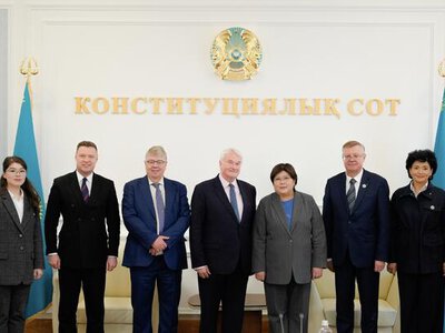 Конституционный Суд и Суд МФЦА обсудили вопросы правовой защиты
