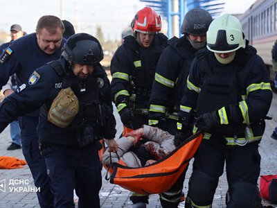 Шестеро раненых из-за атаки на вокзал Днепра в тяжелом состоянии