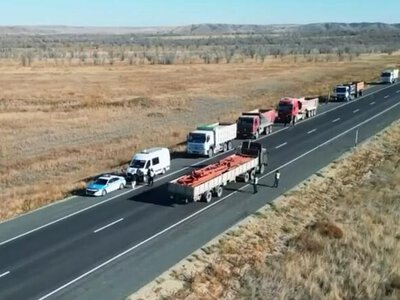 На трассе «Кызылорда – Жезказган» усилен контроль за грузоперевозками