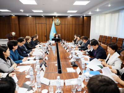 Министр просвещения обсудила с руководителями региональных управлений вопросы защиты прав и безопасности детей