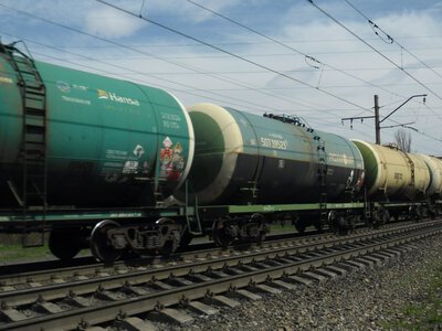 Укрзализныця может разрешить приоритетный экспорт масла меньшими партиями: что предлагают
