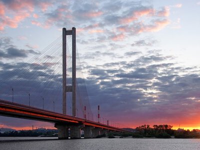 Южный мост в Киеве частично открыли для автомобилей: какие ограничения действуют